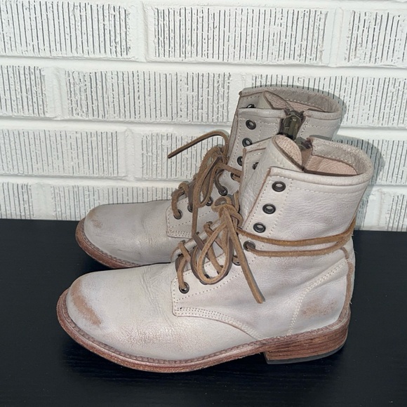 FREEBIRD Manchester Cream Combat Boot - Picture 3 of 9
